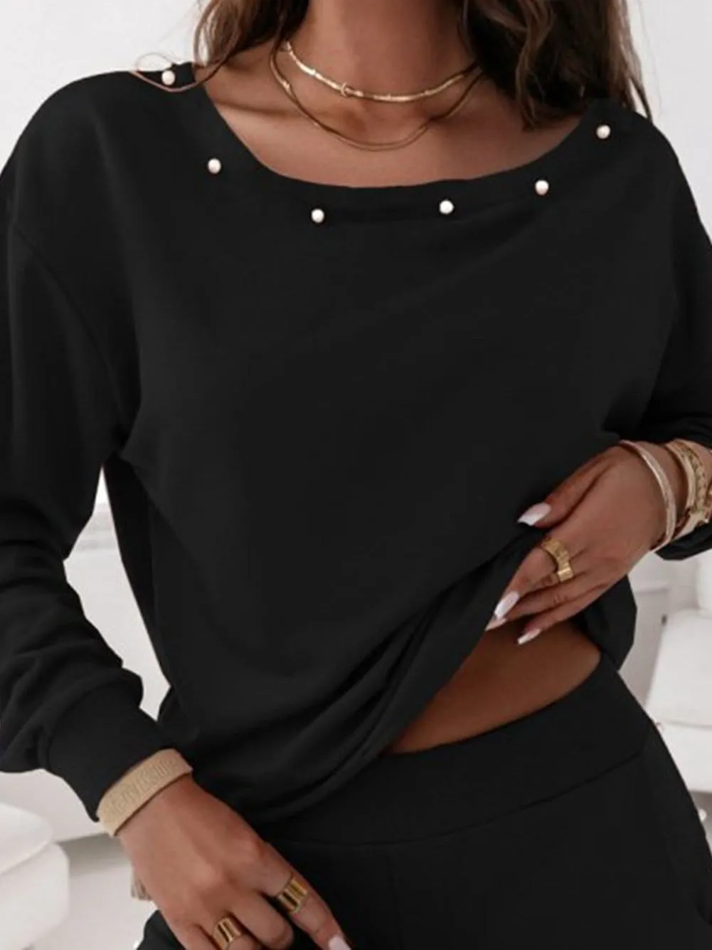 Black Sweatshirt and Jogger Set with Pearls