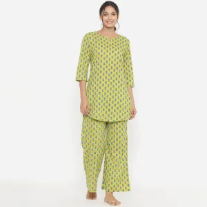 Floweret on Green Loungewear Top Set