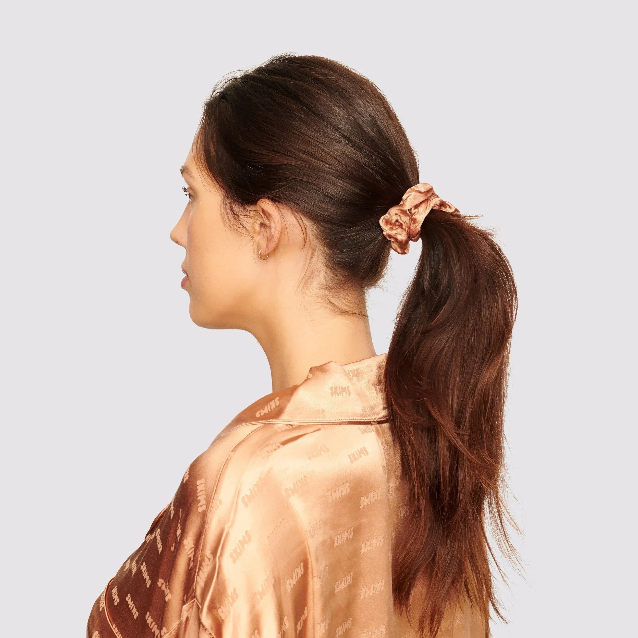 JACQUARD SCRUNCHIE | OCHRE