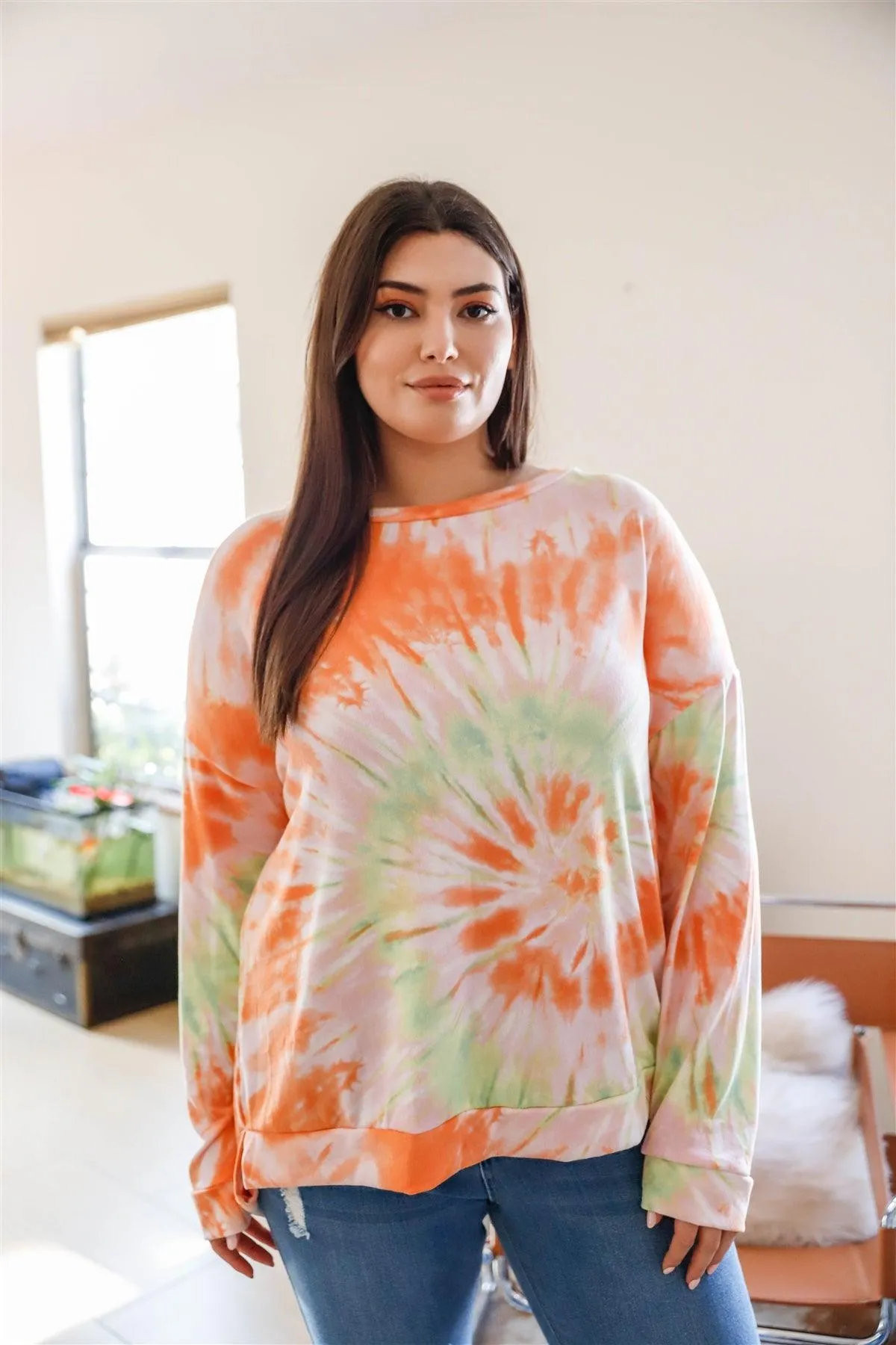 Junior Plus Orange Spin Tie-Dye Long Sleeve Sweatshirt /2-2-2