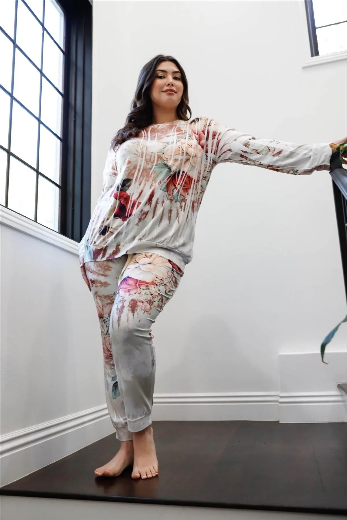 Junior Plus Size Ivory Floral Tie-Dye Long Sleeve Top & Sweatpants Set