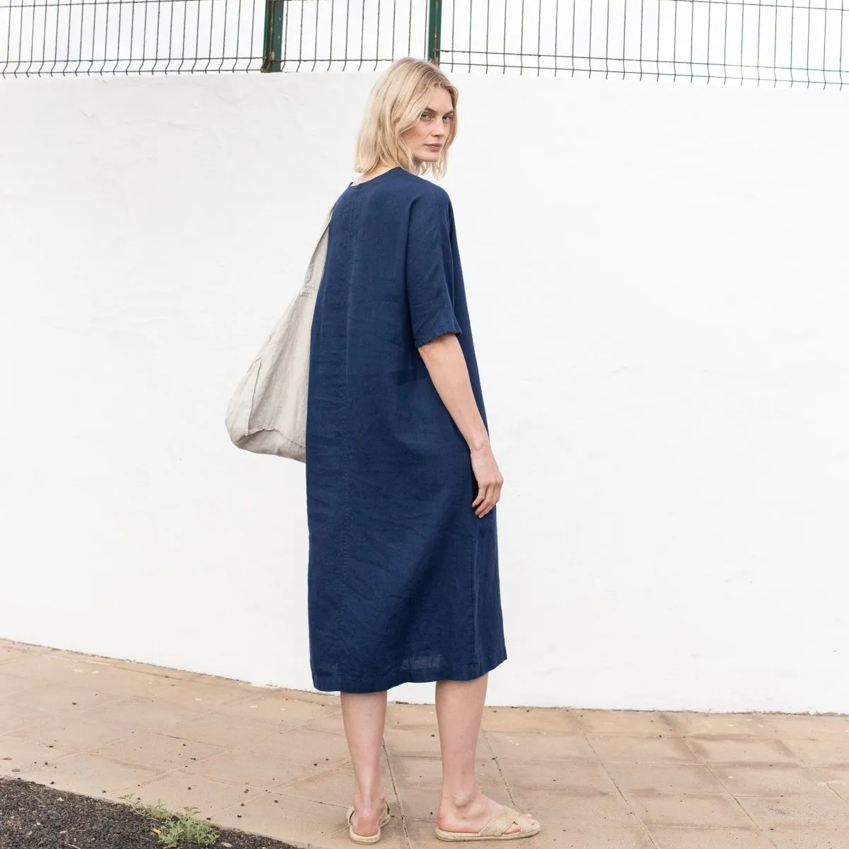 R: SEUL maxi linen tunic (Size: M/L; Color: Oat Milk)