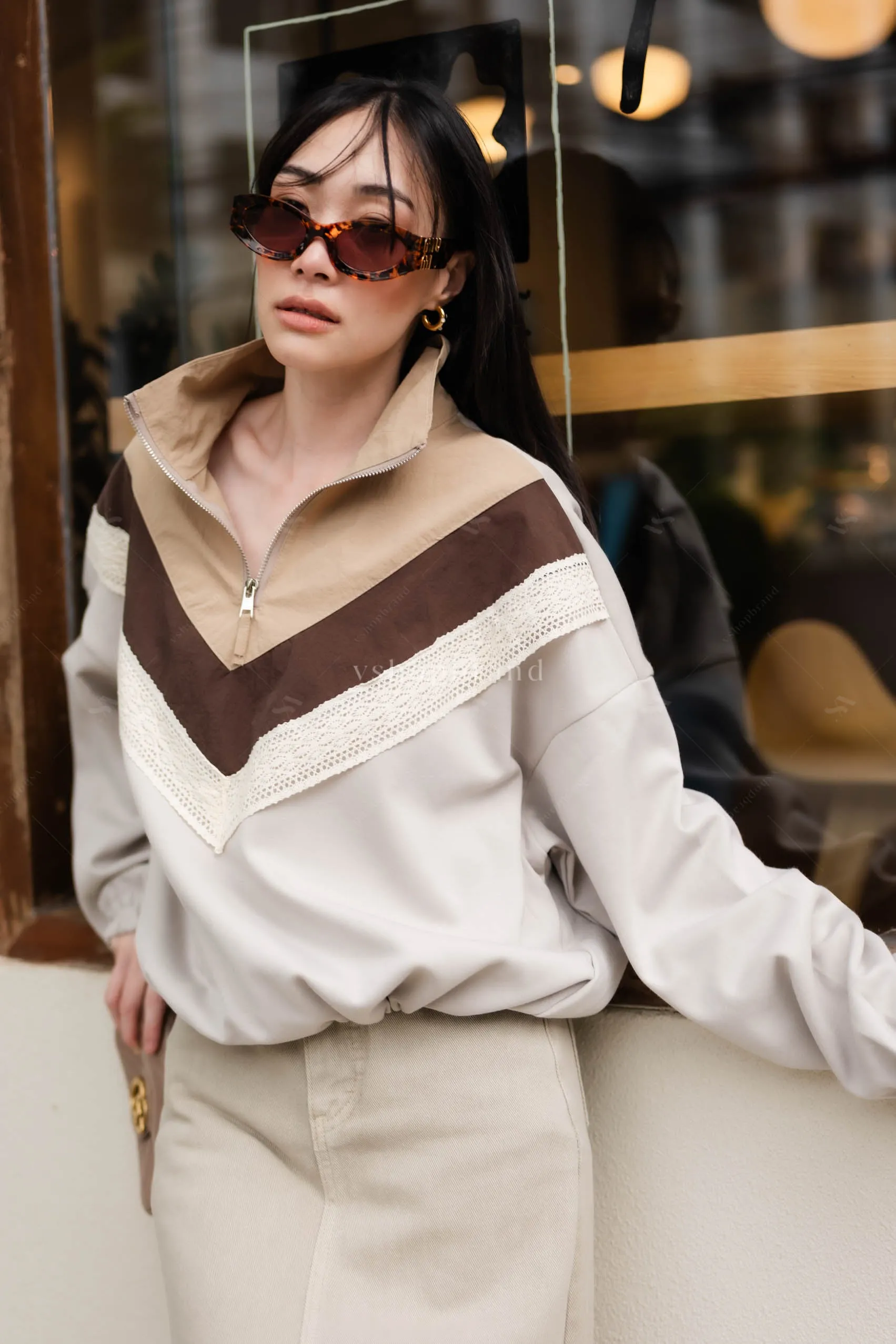 The Trianna sweatshirt beige